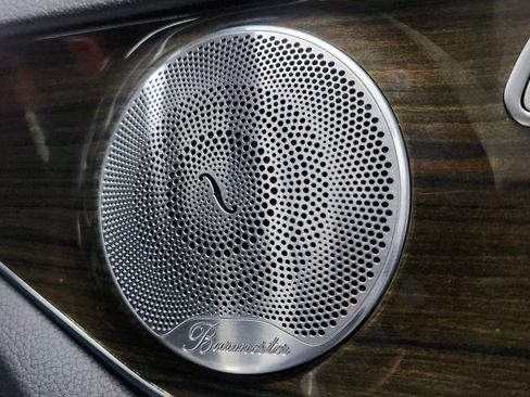 Used 2017 Mercedes-Benz C 300 4MATIC Sedan w/ Premium 3 Package image 19