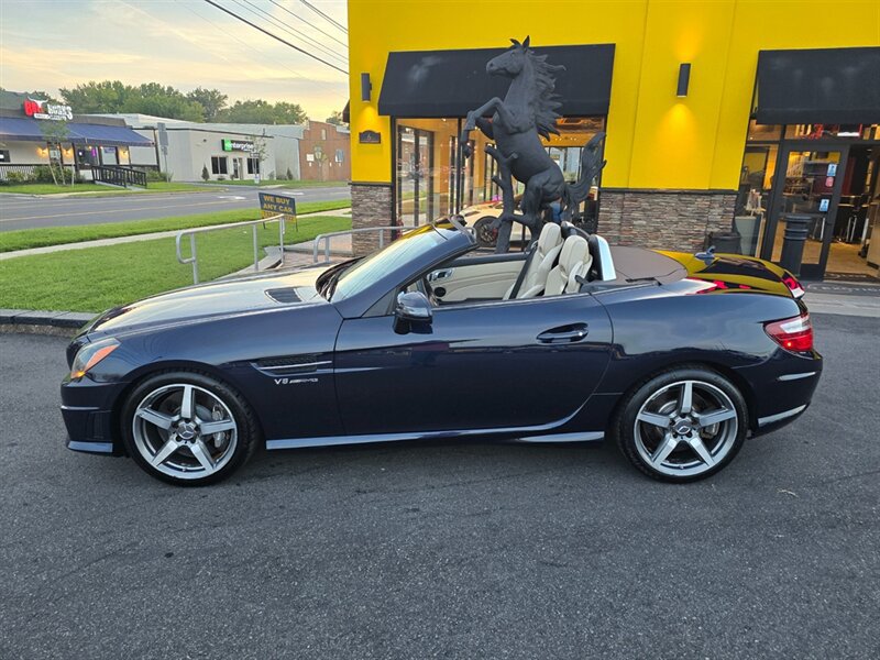 Used 2014 Mercedes-Benz SLK 55 AMG image 23
