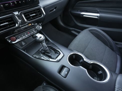 Used 2024 Ford Mustang Coupe image 21