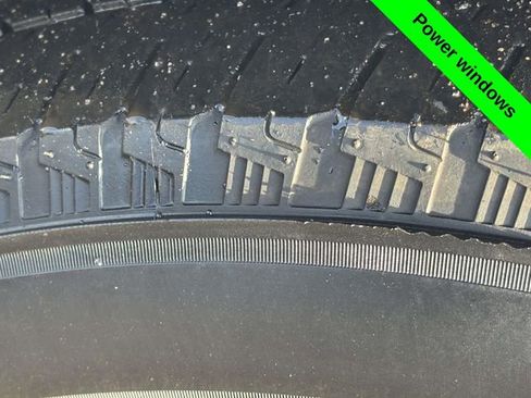 Used 2018 Buick Enclave Essence w/ Trailering Package image 37