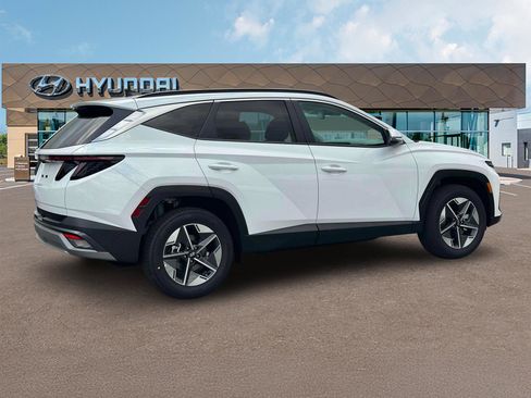 New 2025 Hyundai Tucson SEL FWD image 8