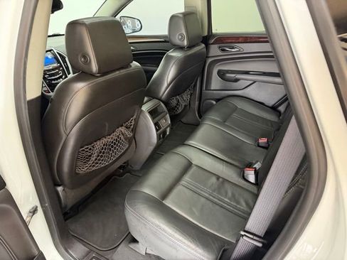 Used 2016 Cadillac SRX Luxury FWD image 32