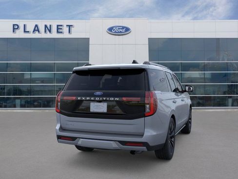 New 2025 Ford Expedition Platinum w/ Driver's Package image 10