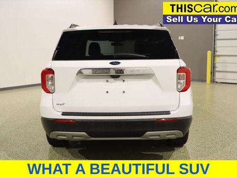 Used 2023 Ford Explorer XLT w/ Equipment Group 202A RWD image 7