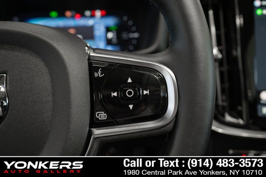 Used 2025 Volvo S60 T8 Plus AWD/4WD image 15