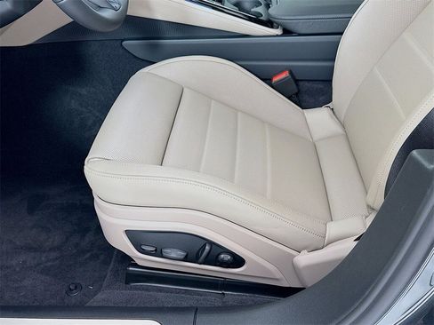 New 2026 Porsche Panamera 4 image 13