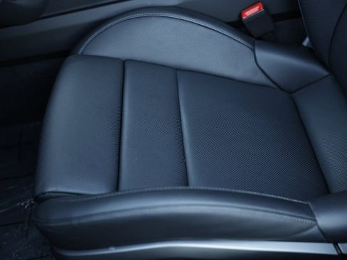 Certified 2025 Porsche 911 Carrera image 28