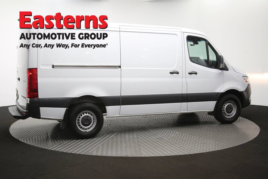 Used 2019 Freightliner Sprinter 2500 RWD image 38