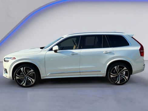 Used 2024 Volvo XC90 B6 Ultimate w/ Protection Package Premier AWD/4WD image 7