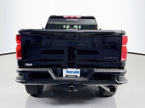 Certified 2024 Chevrolet Silverado 2500 ZR2 w/ Technology Package AWD/4WD image 6