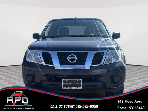 Used 2013 Nissan Frontier SV image 9