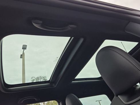 New 2026 MINI Cooper S FWD image 18