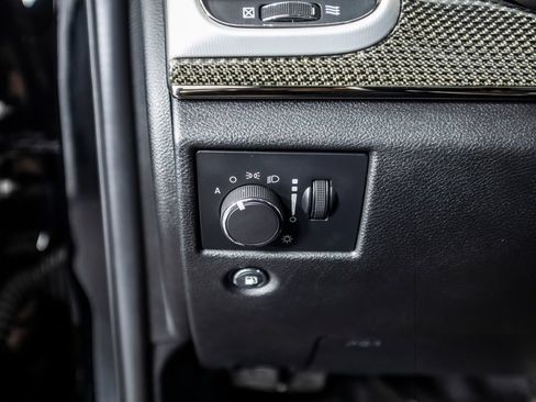 Used 2018 Jeep Grand Cherokee Trackhawk AWD/4WD image 35