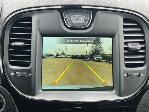 Used 2023 Chrysler 300 S image 31