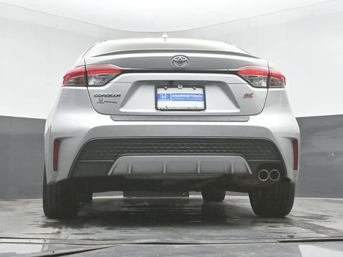 Used 2020 Toyota Corolla SE w/ SE Premium Package FWD image 43