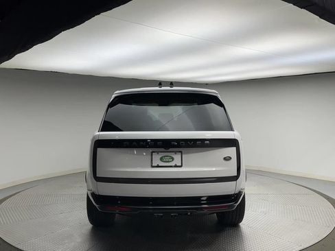 Used 2023 Land Rover Range Rover SE AWD/4WD image 7