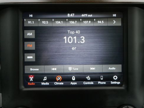 Used 2021 RAM 1500 Laramie image 18