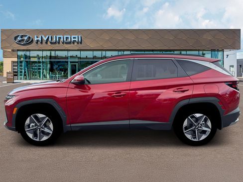 New 2026 Hyundai Tucson SEL FWD image 3