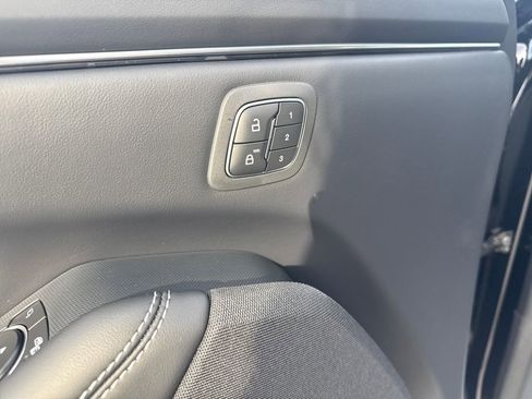 Used 2025 Ford Mustang Mach-E Select w/ Comfort Package Lite image 28