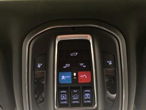New 2026 Jeep Grand Wagoneer 4WD image 16