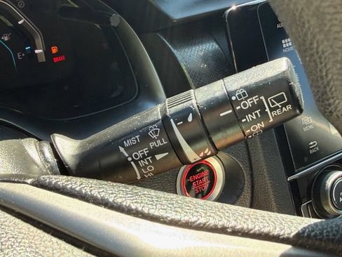 Used 2018 Honda Civic EX image 18