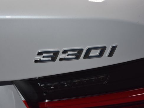 New 2026 BMW 330i xDrive Sedan w/ M Sport Package image 26