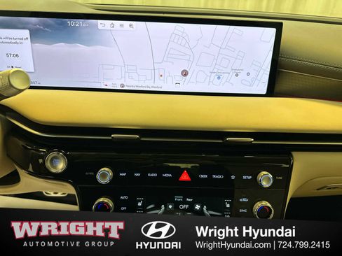 Certified 2025 Genesis G80 2.5T Sport Prestige image 25