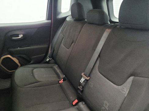 Used 2016 Jeep Renegade Sport w/ Power & Air Group FWD image 18