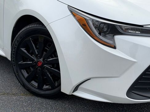 Used 2024 Toyota Corolla LE image 10