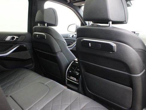 Used 2024 BMW X5 xDrive50e AWD/4WD image 23