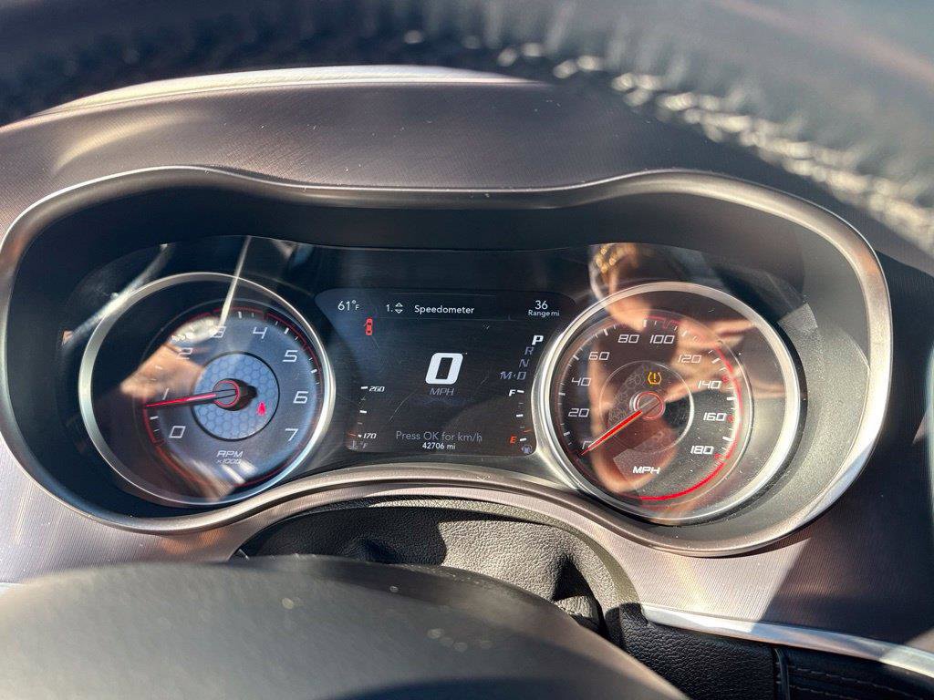 Used 2020 Dodge Charger Scat Pack RWD image 17