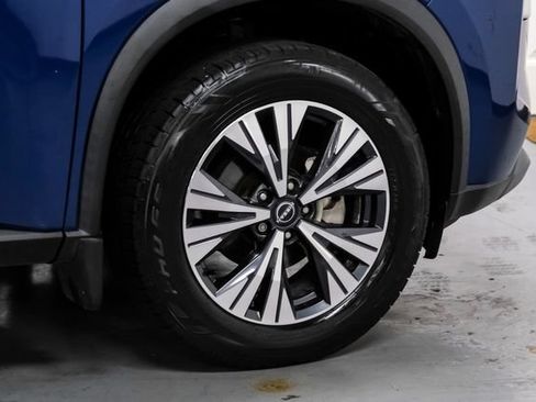 Used 2023 Nissan Rogue SV w/ SV Premium B Package FWD image 50