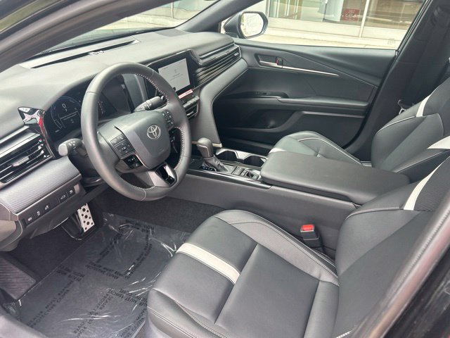 Used 2026 Toyota Camry SE w/ Convenience Package FWD image 26