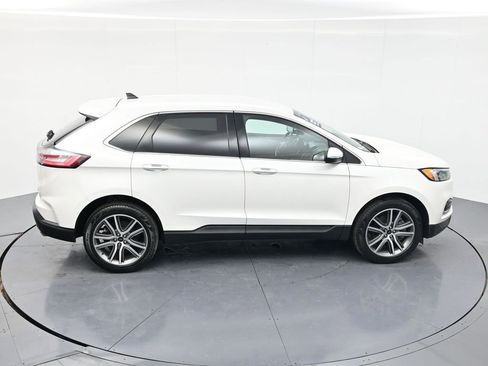Used 2024 Ford Edge Titanium w/ Equipment Group 301A AWD/4WD image 40