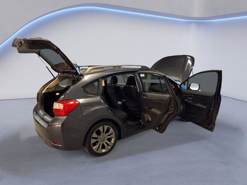 Used 2012 Subaru Impreza 2.0i Sport Premium image 13