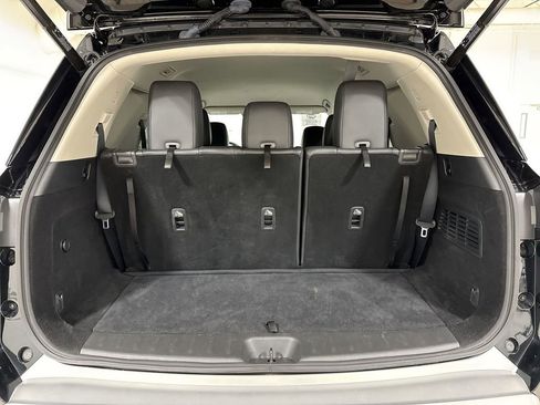 Used 2022 Nissan Pathfinder SL image 25