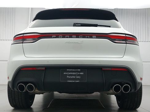 Certified 2026 Porsche Macan S AWD/4WD image 6