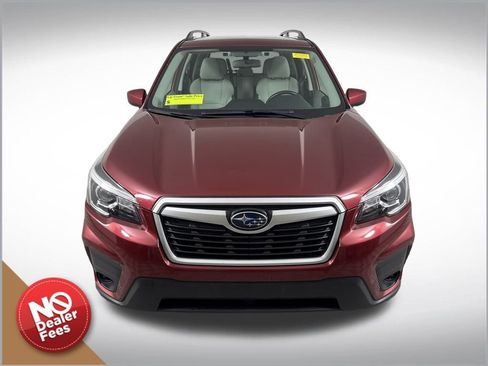 Used 2019 Subaru Forester Premium w/ All-Weather Package image 9