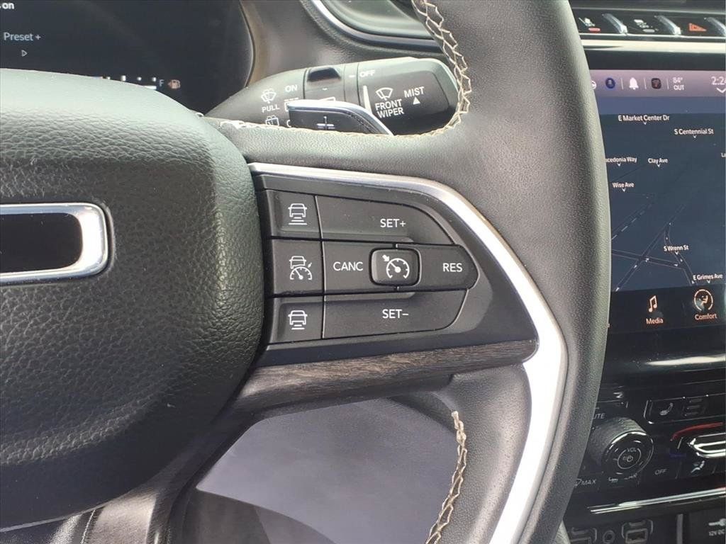Used 2023 Jeep Grand Cherokee Limited AWD/4WD image 14