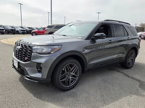 New 2026 Ford Explorer ST w/ Sun And Sound Package image 30