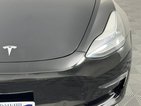 Used 2019 Tesla Model 3 Standard Range Plus RWD image 4