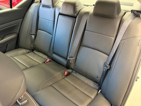 New 2025 Nissan Altima 2.5 SR w/ SR Premium Package image 15