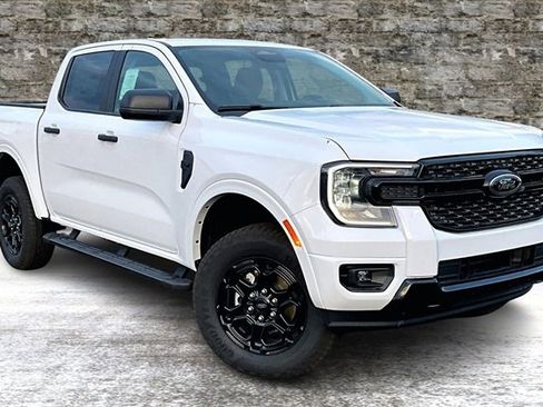 New 2025 Ford Ranger XLT w/ Equipment Group 301A High image 1
