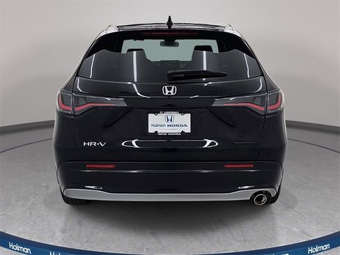 Used 2024 Honda HR-V Sport image 8