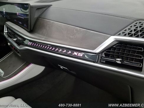 Used 2026 BMW X5 xDrive50e AWD/4WD image 41