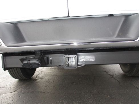 New 2026 GMC Savana 3500 RWD image 18