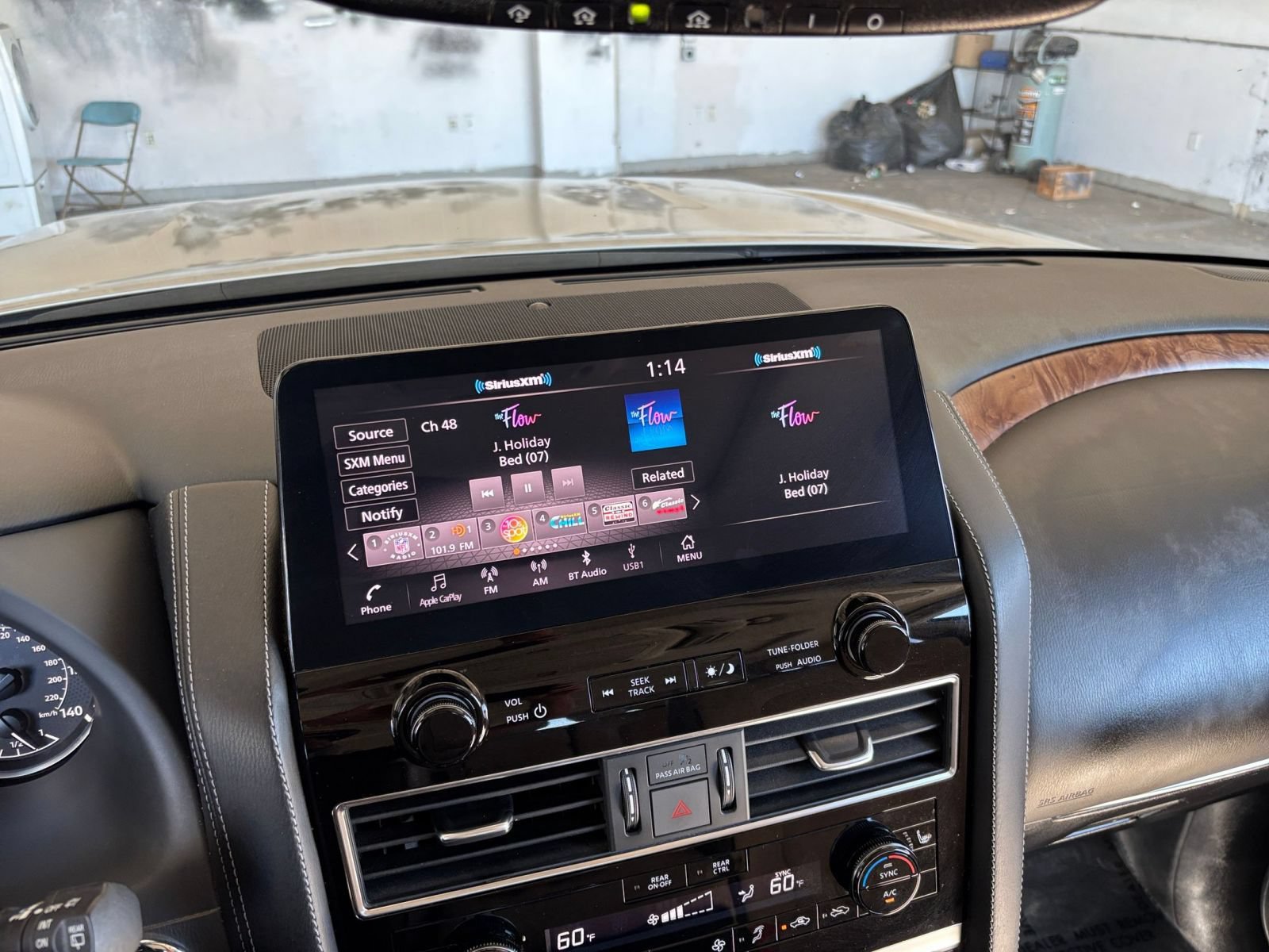 Used 2024 Nissan Armada SL RWD image 20