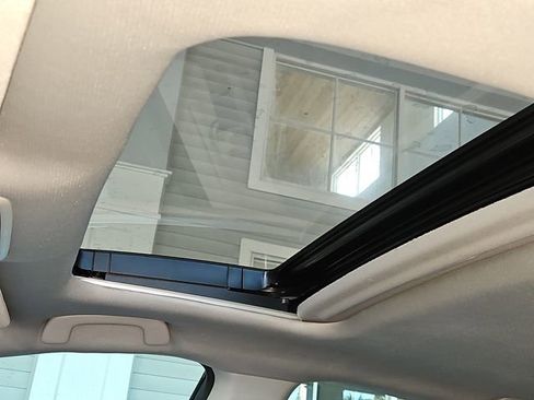 Used 2024 Honda Accord EX-L image 21