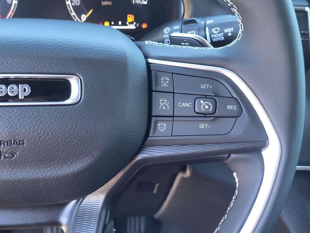 New 2026 Jeep Grand Cherokee Laredo X AWD/4WD image 19