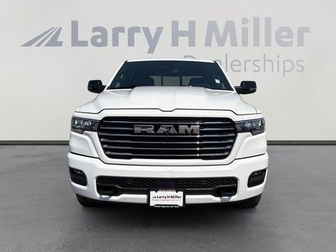 New 2026 RAM 1500 Laramie AWD/4WD image 8